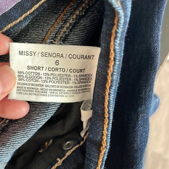 Gloria Vanderbilt straight leg jeans - Picture 4 of 4